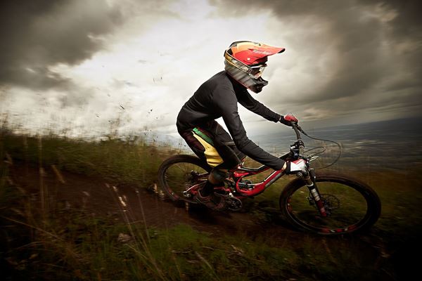 Picture for category Downhill Mountain Biking